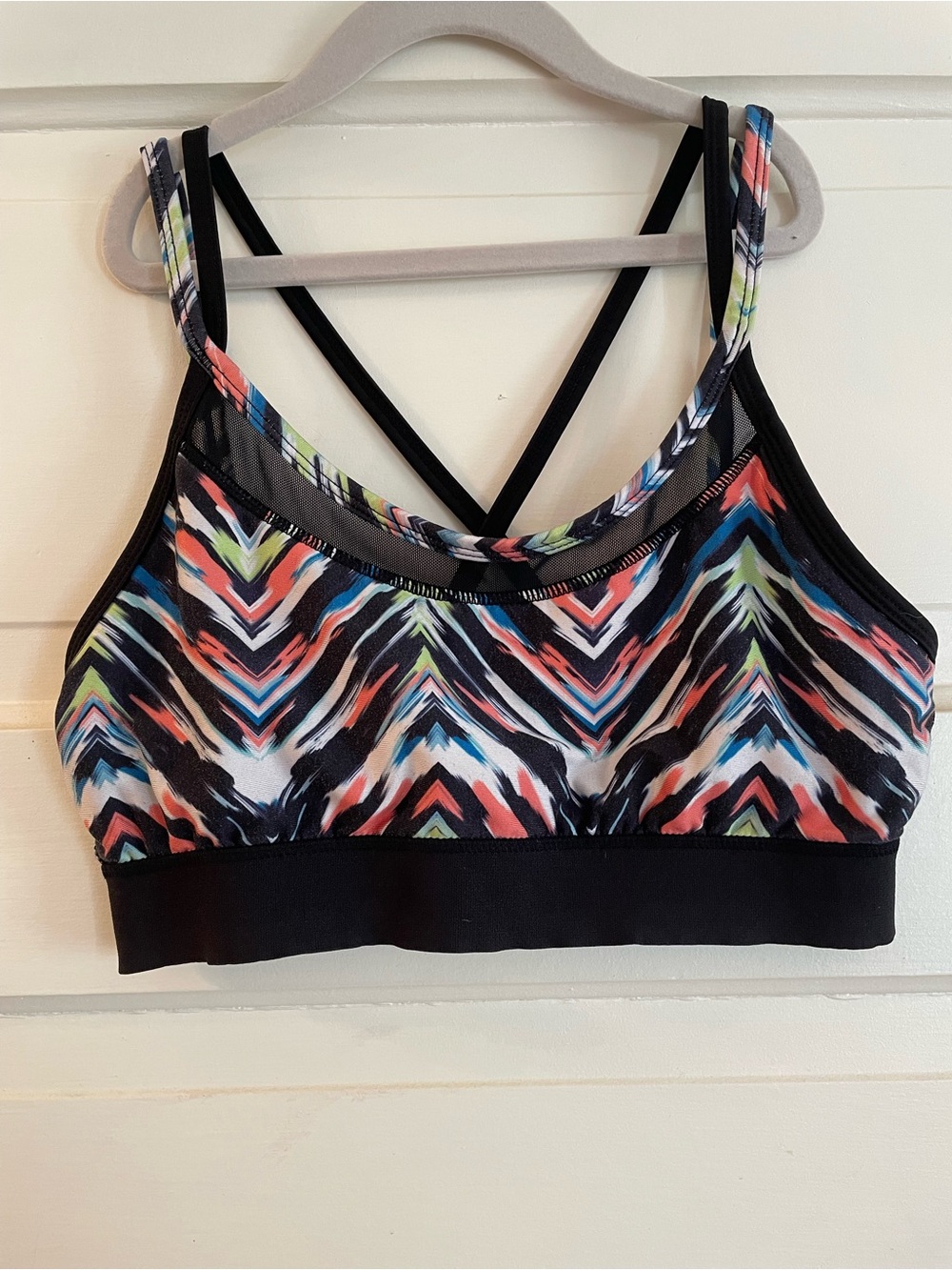 Women's Strappy Sports Bralette - Multicolor Sportsbra